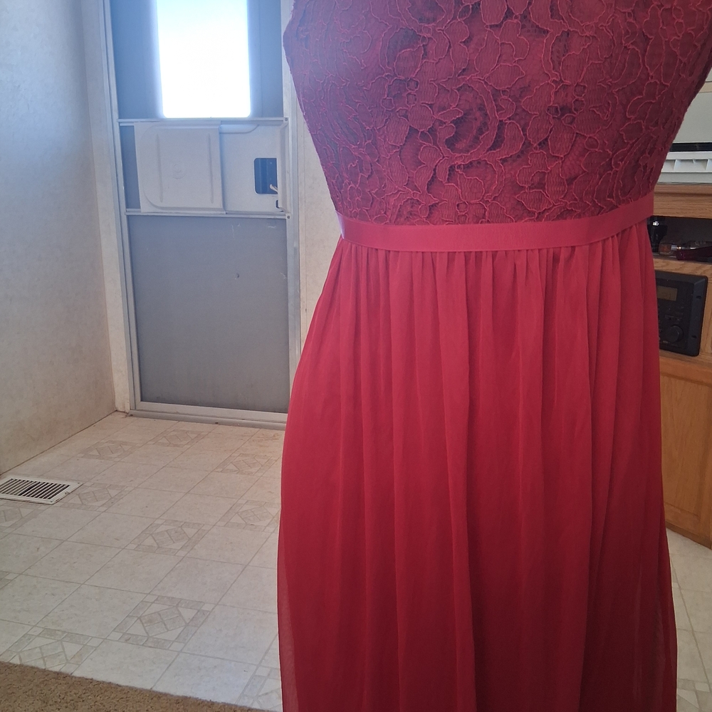 Elegant Lace Burgundy Dress David Bridal